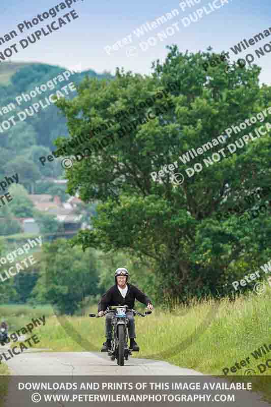 Vintage motorcycle club;eventdigitalimages;no limits trackdays;peter wileman photography;vintage motocycles;vmcc banbury run photographs